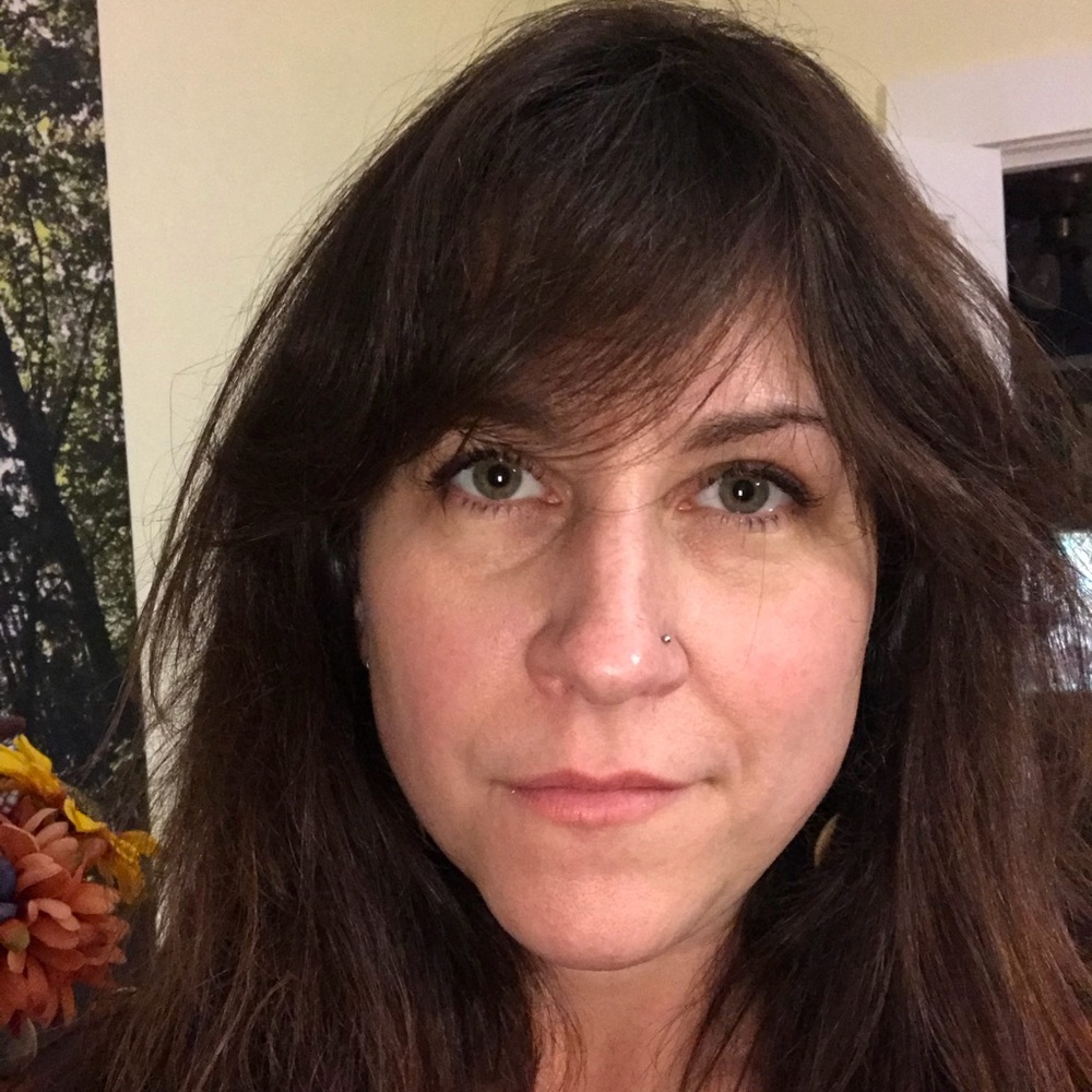 Meet your Posher, Jennifer